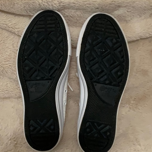 Converse Women’s Chuck Taylor All Star Low Top White Size 8 - Picture 5 of 7